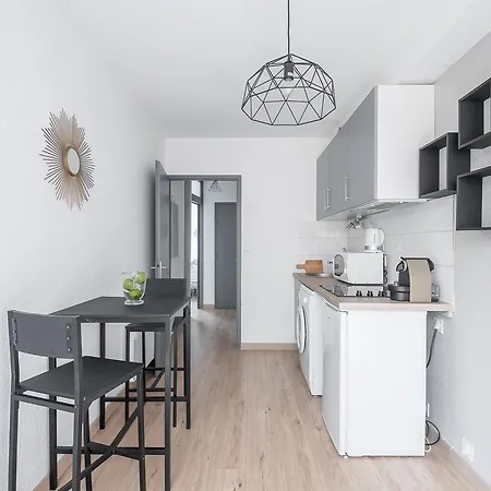 Appartement Cosy With Terrace *